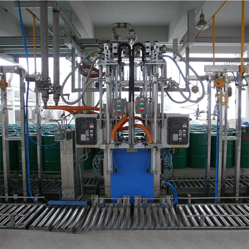 不銹鋼灌裝機(jī) 稱重式液體灌裝機(jī) 供應(yīng)200L雙頭自動(dòng)灌裝機(jī)